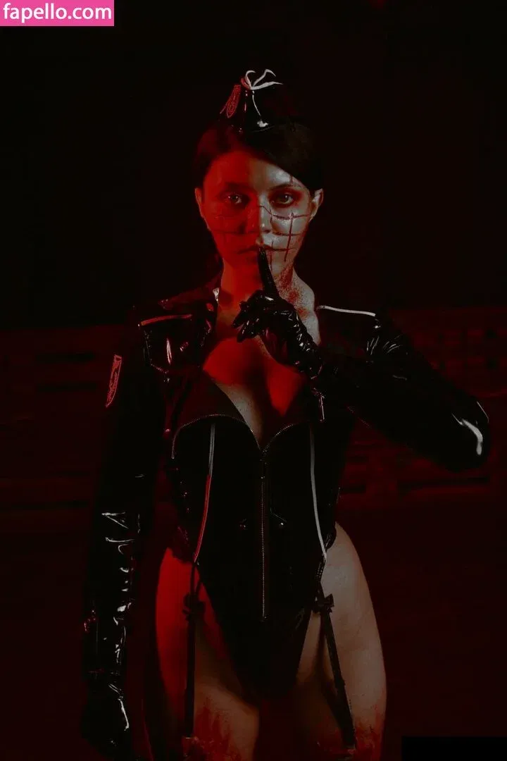 Olyashaa / deepfake / olyashaasaxon Onlyfans Photo Gallery 