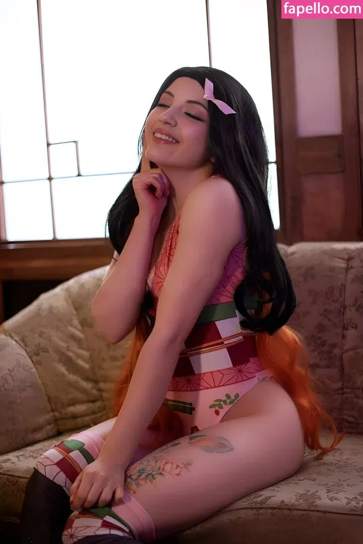 Olyashaa / deepfake / olyashaasaxon Onlyfans Photo Gallery 