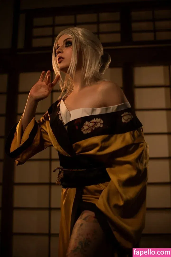 Olyashaa / deepfake / olyashaasaxon Onlyfans Photo Gallery 