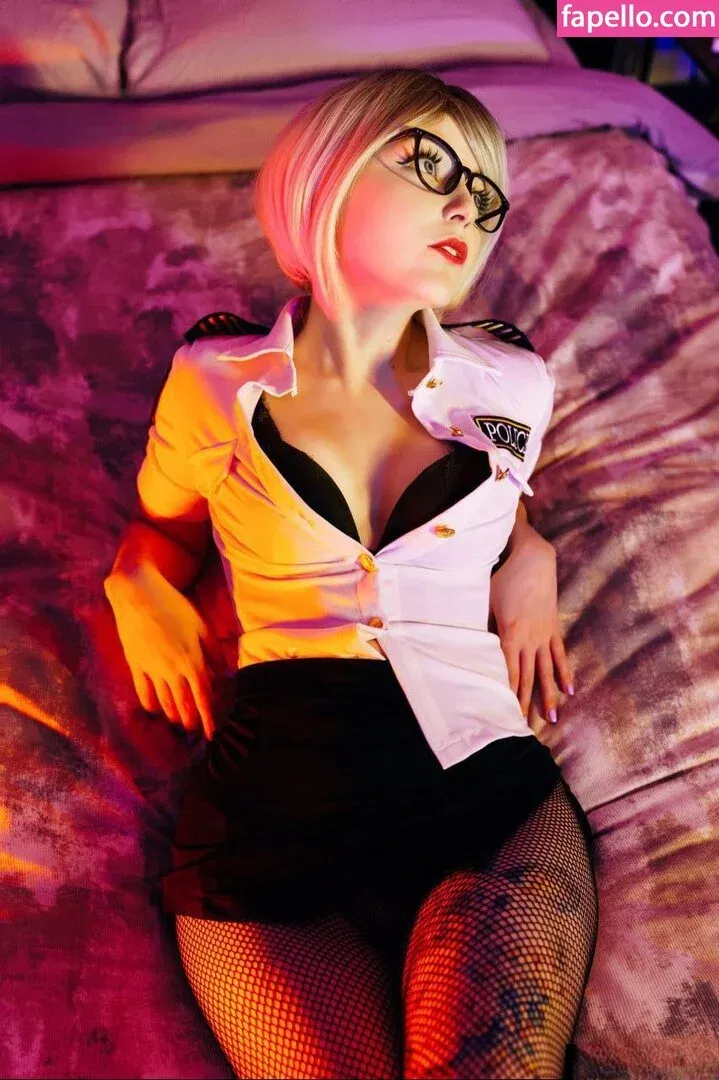 Olyashaa / deepfake / olyashaasaxon Onlyfans Photo Gallery 