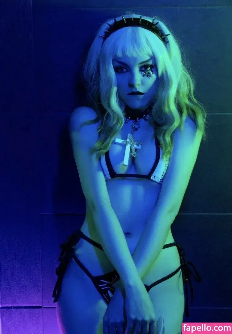 Olyashaa / deepfake / olyashaasaxon Onlyfans Photo Gallery 