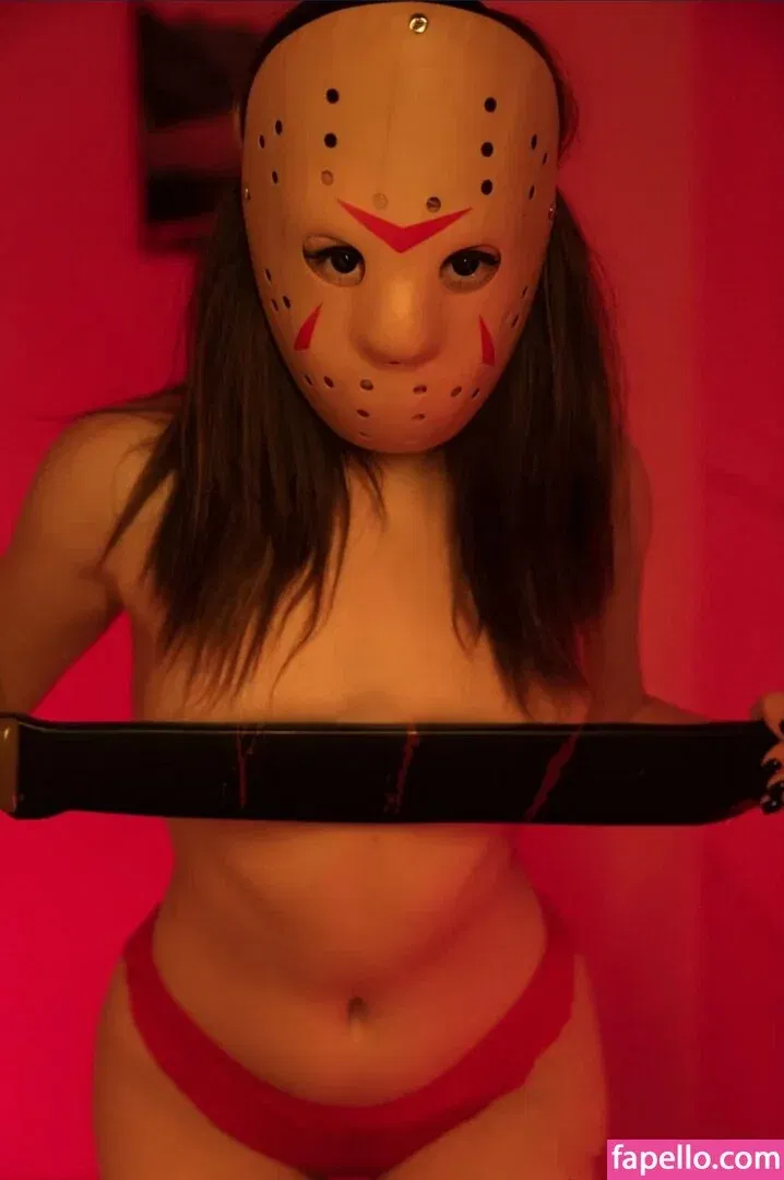 Olyashaa / deepfake / olyashaasaxon Onlyfans Photo Gallery 