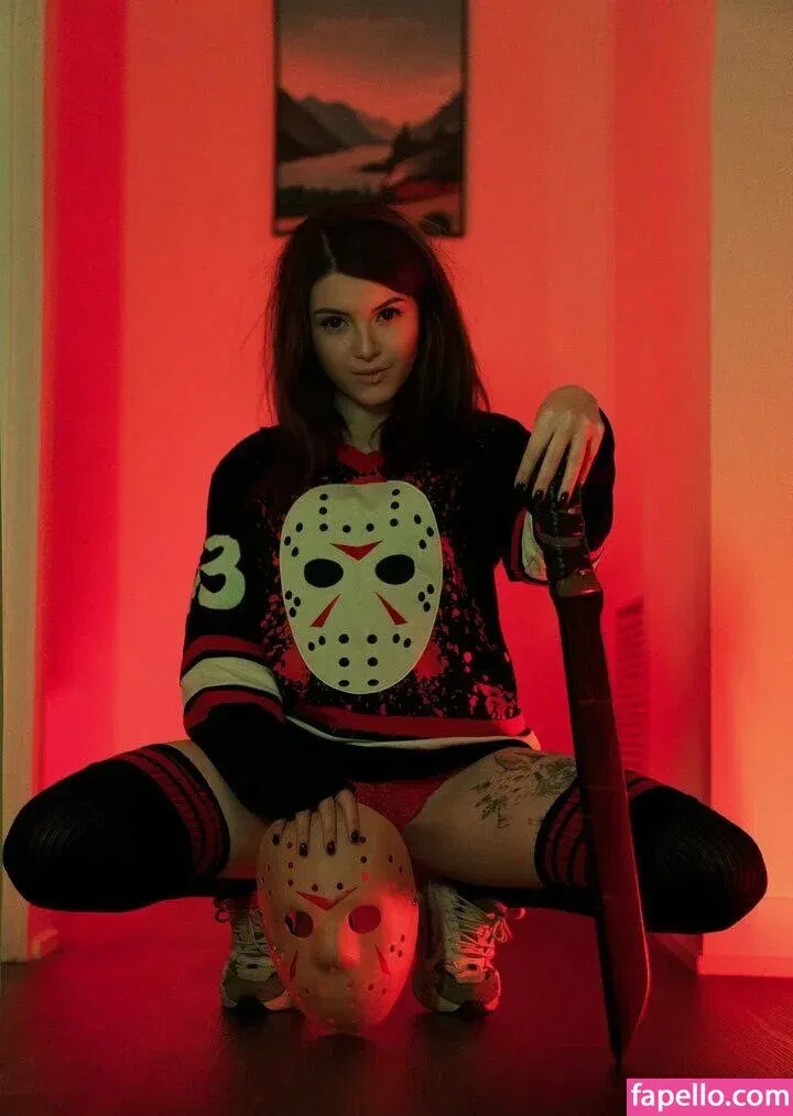 Olyashaa / deepfake / olyashaasaxon Onlyfans Photo Gallery 