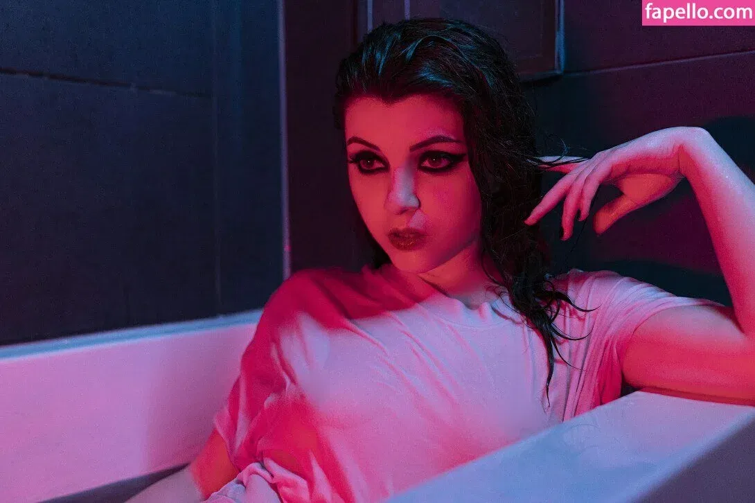 Olyashaa / deepfake / olyashaasaxon Onlyfans Photo Gallery 