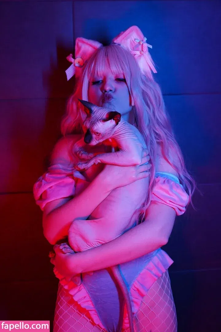 Olyashaa / deepfake / olyashaasaxon Onlyfans Photo Gallery 