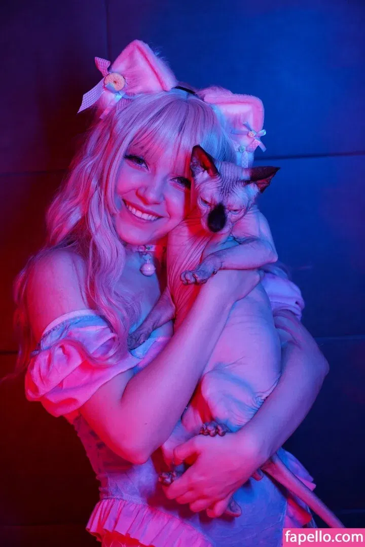 Olyashaa / deepfake / olyashaasaxon Onlyfans Photo Gallery 