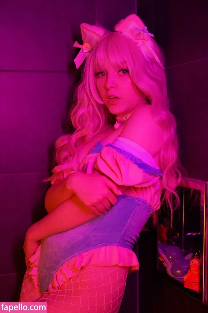 Olyashaa / deepfake / olyashaasaxon Onlyfans Photo Gallery 