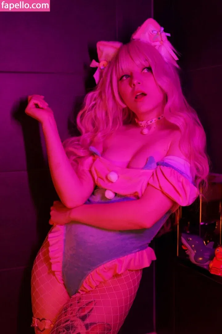 Olyashaa / deepfake / olyashaasaxon Onlyfans Photo Gallery 