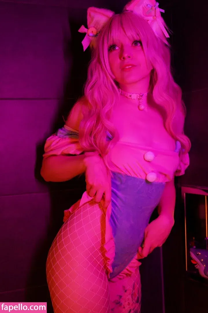 Olyashaa / deepfake / olyashaasaxon Onlyfans Photo Gallery 