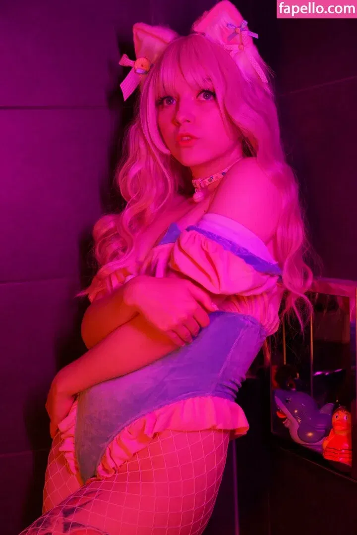 Olyashaa / deepfake / olyashaasaxon Onlyfans Photo Gallery 