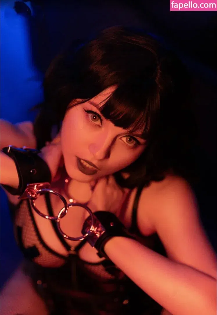 Olyashaa / deepfake / olyashaasaxon Onlyfans Photo Gallery 