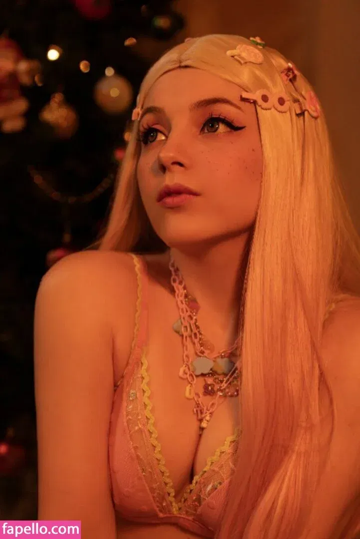 Olyashaa / deepfake / olyashaasaxon Onlyfans Photo Gallery 