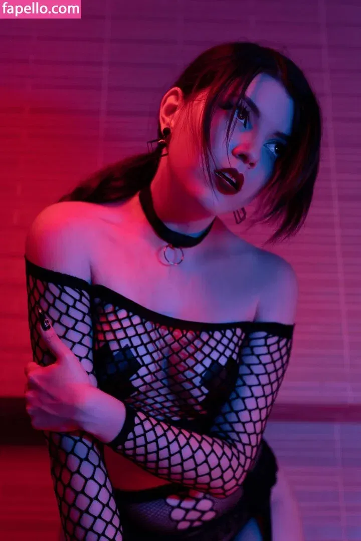 Olyashaa / deepfake / olyashaasaxon Onlyfans Photo Gallery 