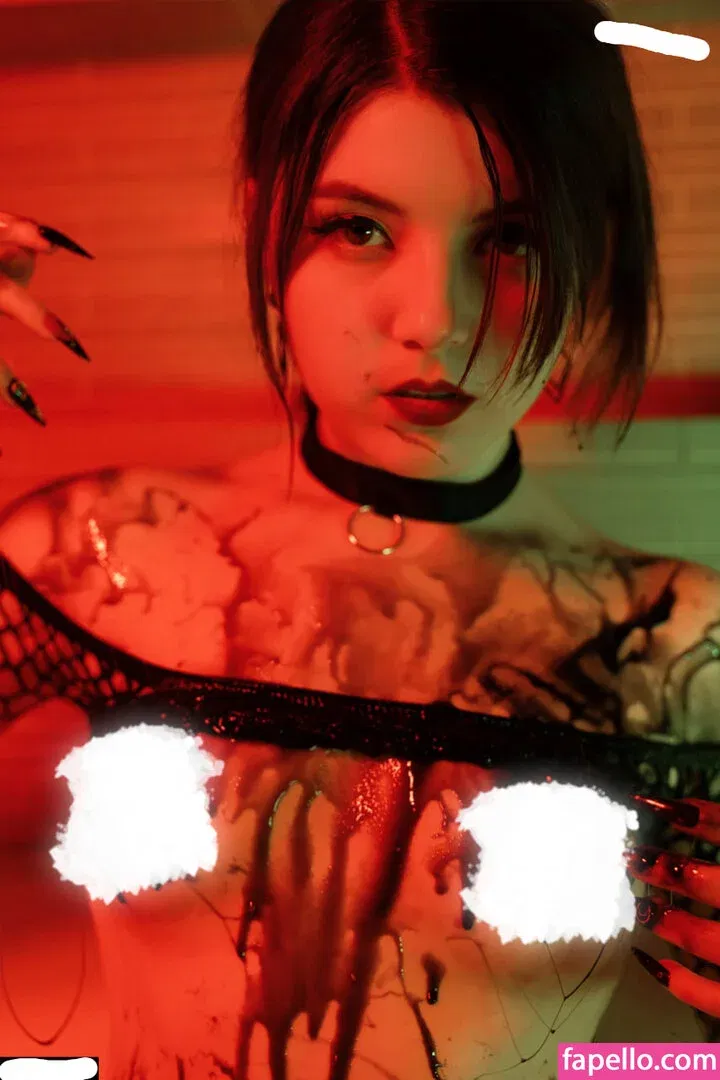 Olyashaa / deepfake / olyashaasaxon Onlyfans Photo Gallery 