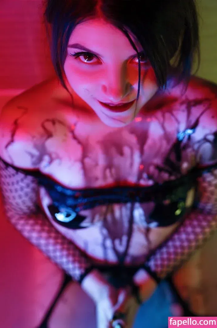 Olyashaa / deepfake / olyashaasaxon Onlyfans Photo Gallery 