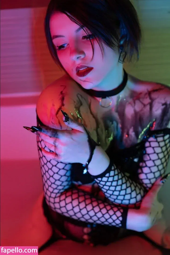 Olyashaa / deepfake / olyashaasaxon Onlyfans Photo Gallery 