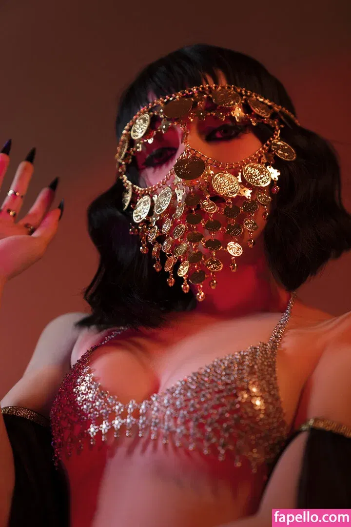 Olyashaa / deepfake / olyashaasaxon Onlyfans Photo Gallery 