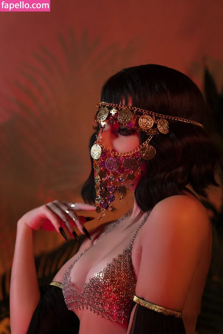 Olyashaa / deepfake / olyashaasaxon Onlyfans Photo Gallery 