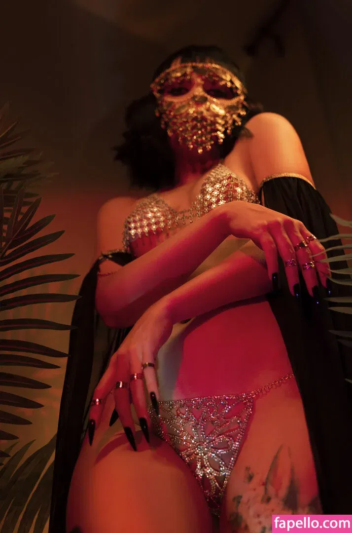 Olyashaa / deepfake / olyashaasaxon Onlyfans Photo Gallery 