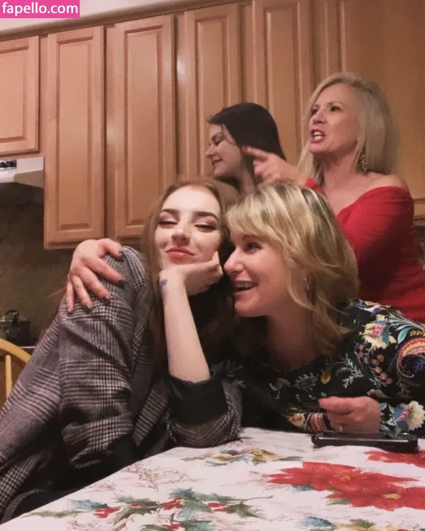 brinaaline / bsidexxi Onlyfans Photo Gallery 