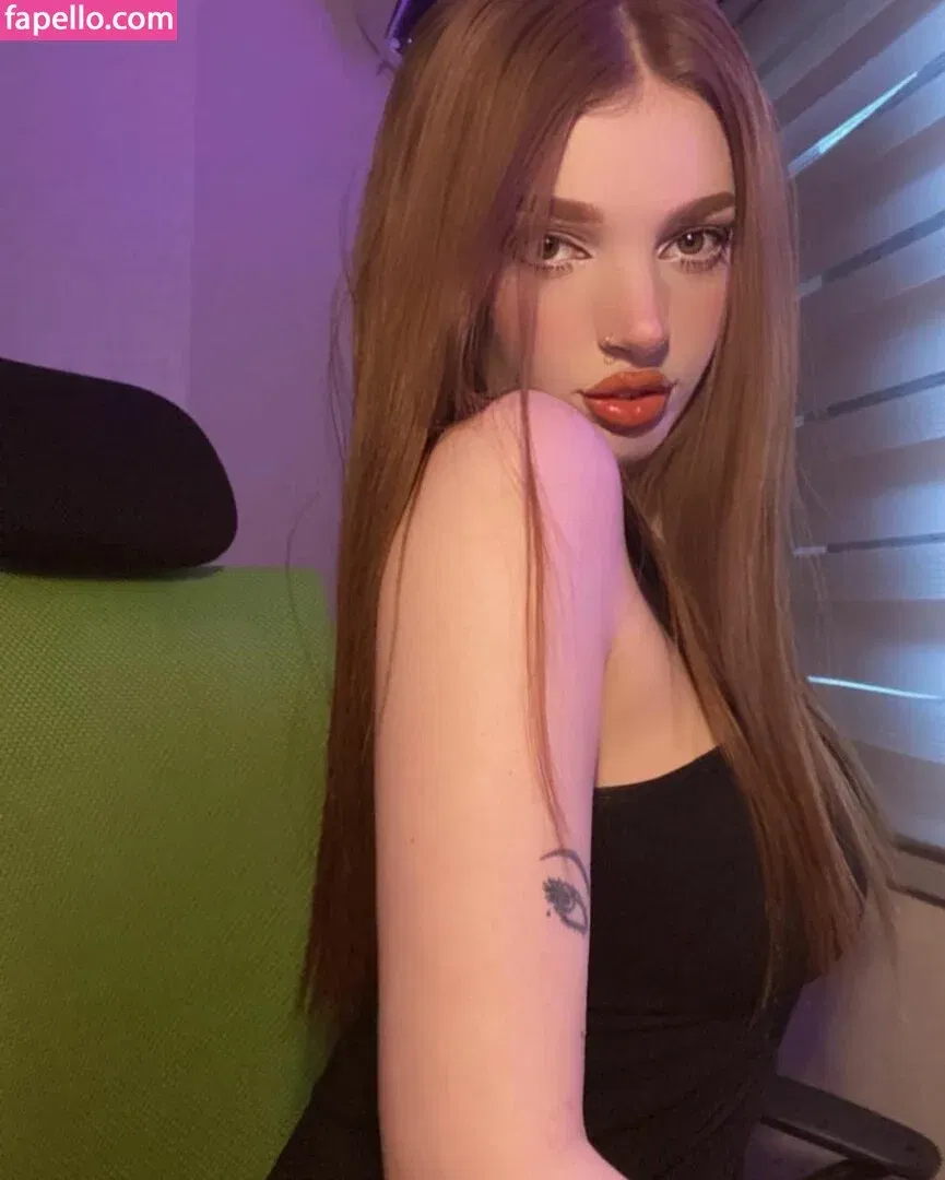 brinaaline / bsidexxi Onlyfans Photo Gallery 