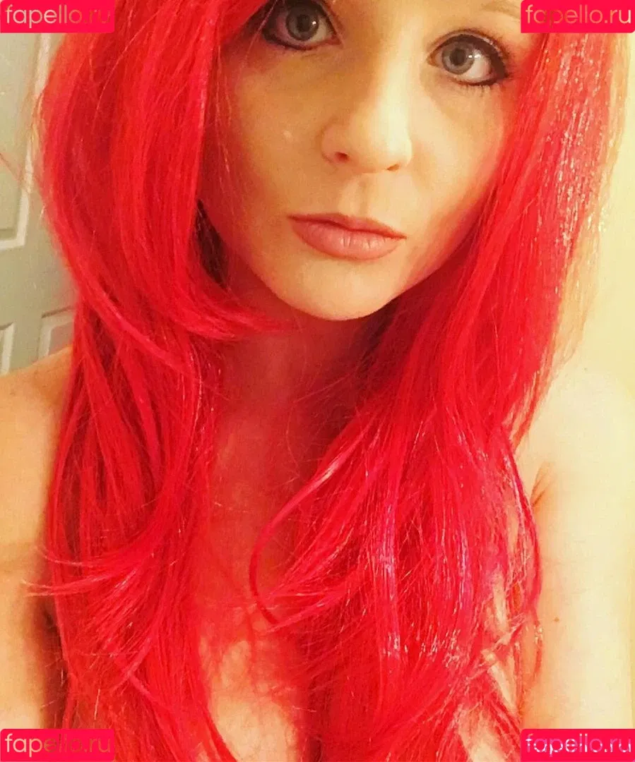 Barbie_Bad_Buns / badbarbiedj / big_bad_barbie Onlyfans Photo Gallery 