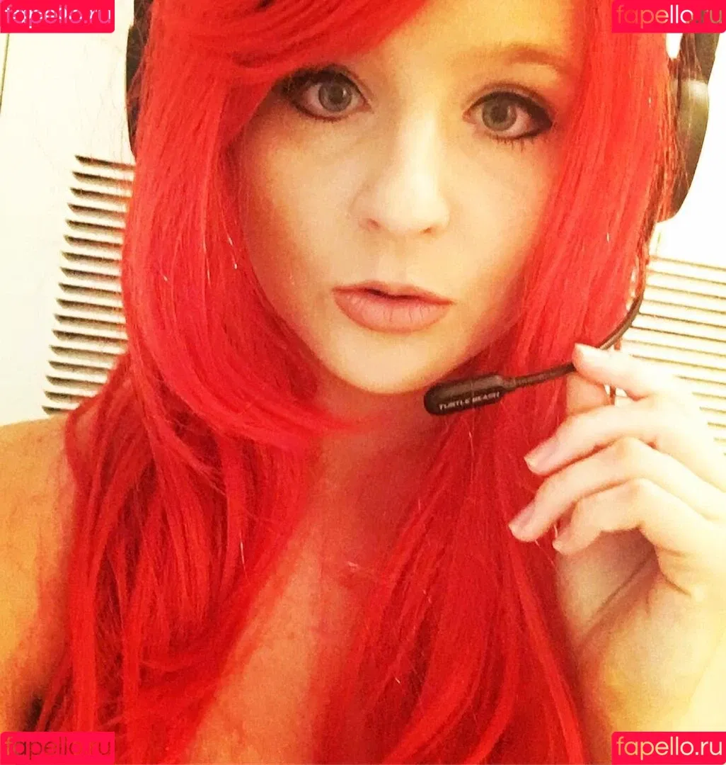 Barbie_Bad_Buns / badbarbiedj / big_bad_barbie Onlyfans Photo Gallery 