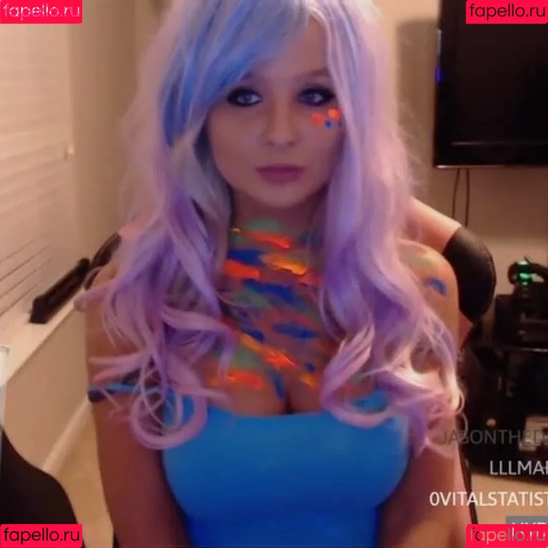 Barbie_Bad_Buns / badbarbiedj / big_bad_barbie Onlyfans Photo Gallery 