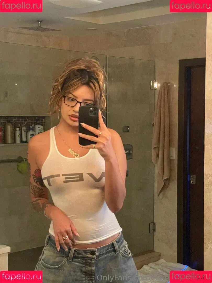 piper_makes_stuff / pipergetscrafty Onlyfans Photo Gallery 