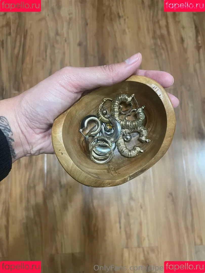 piper_makes_stuff / pipergetscrafty Onlyfans Photo Gallery 