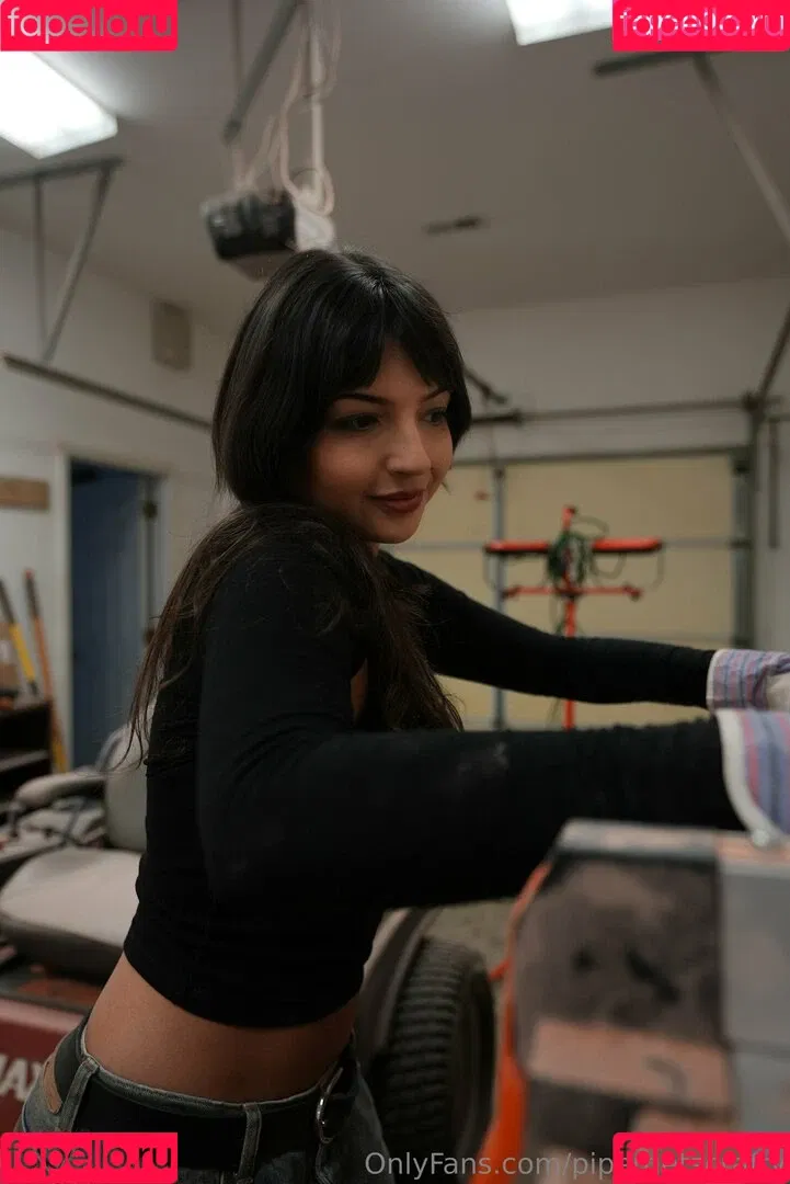 piper_makes_stuff / pipergetscrafty Onlyfans Photo Gallery 