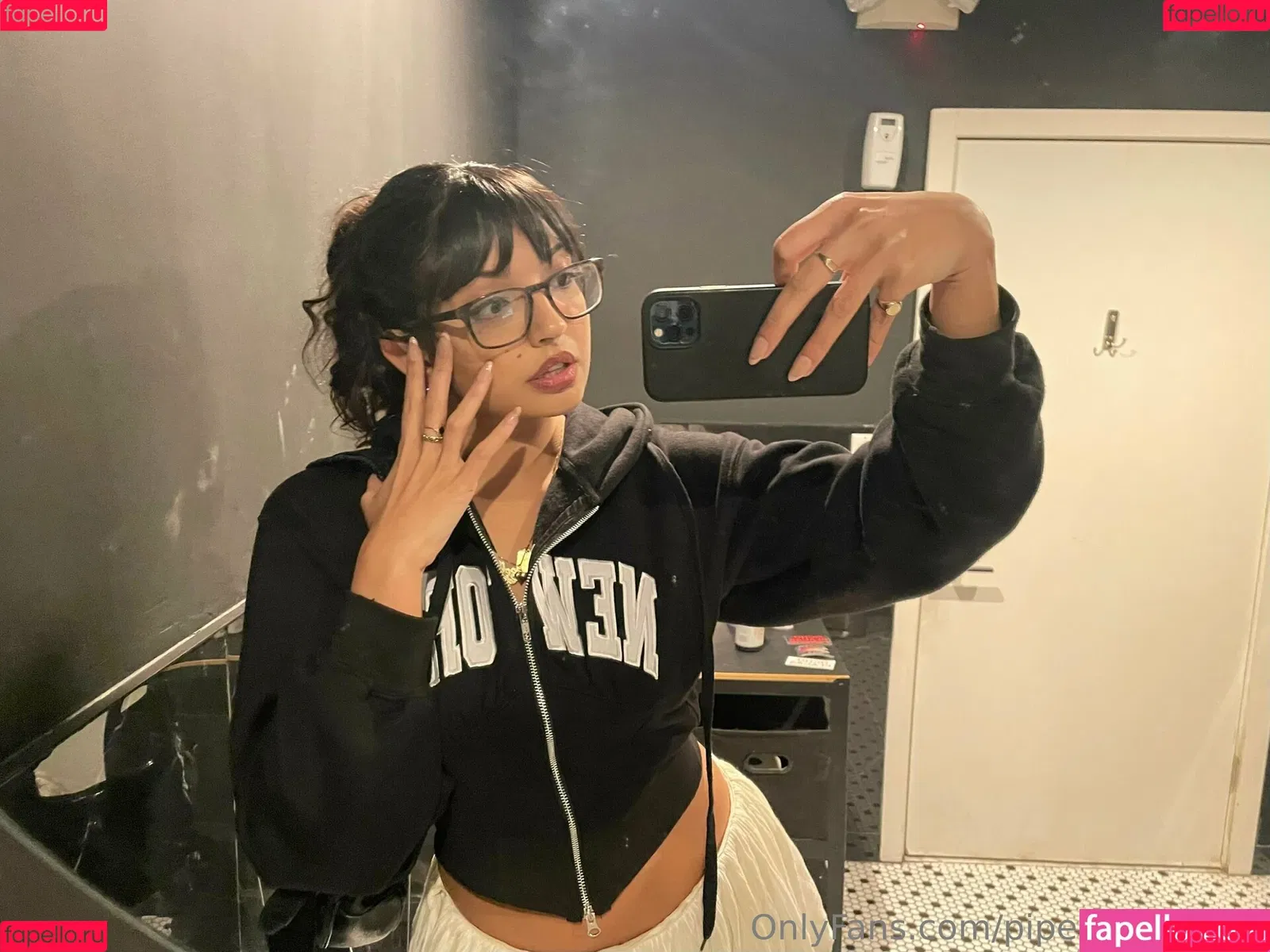 piper_makes_stuff / pipergetscrafty Onlyfans Photo Gallery 