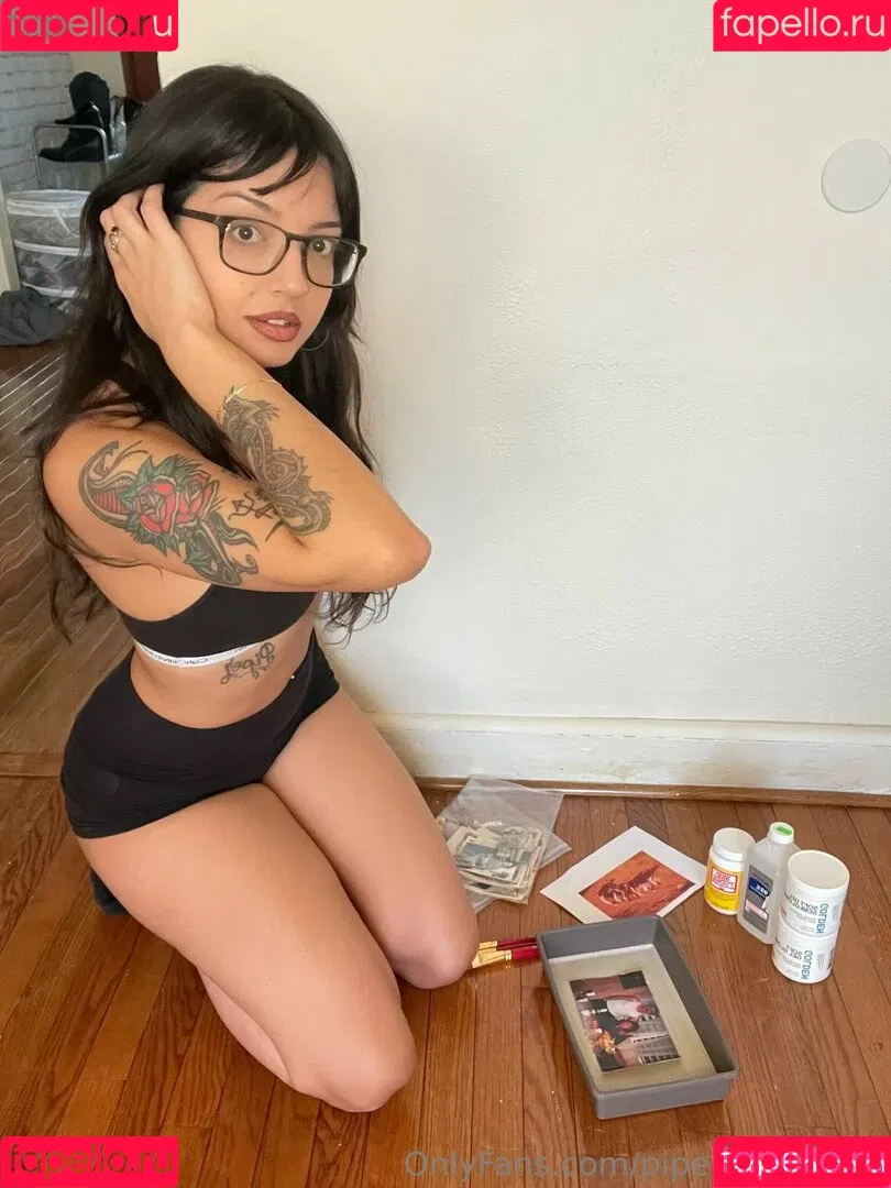 piper_makes_stuff / pipergetscrafty Onlyfans Photo Gallery 