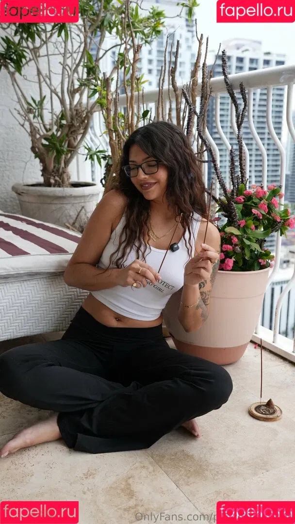 piper_makes_stuff / pipergetscrafty Onlyfans Photo Gallery 