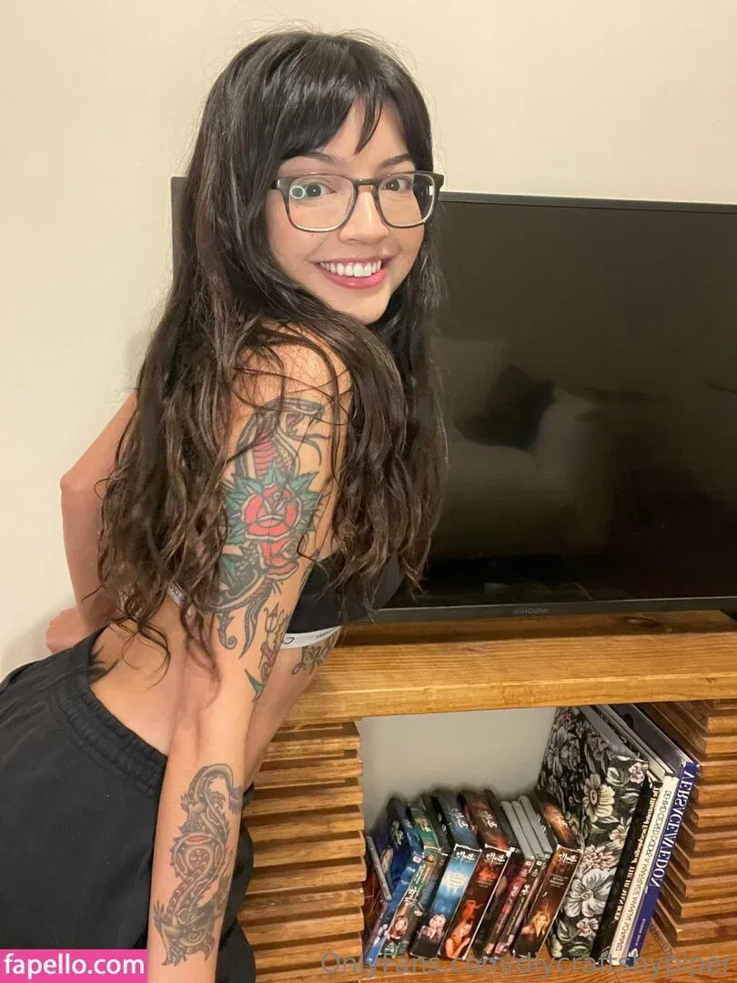 piper_makes_stuff / pipergetscrafty Onlyfans Photo Gallery 