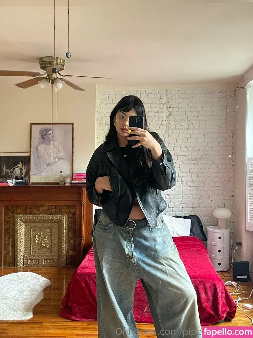 piper_makes_stuff / pipergetscrafty Onlyfans Photo Gallery 