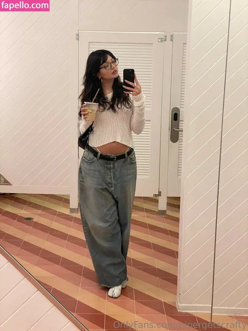 piper_makes_stuff / pipergetscrafty Onlyfans Photo Gallery 