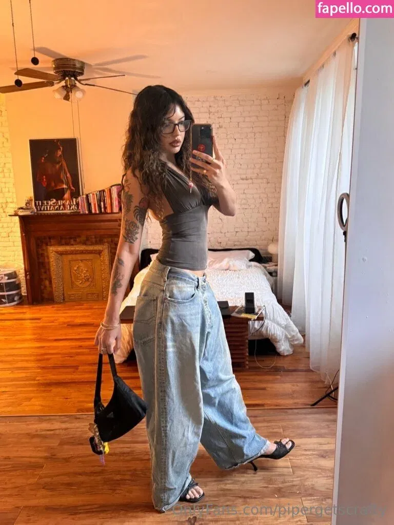 piper_makes_stuff / pipergetscrafty Onlyfans Photo Gallery 