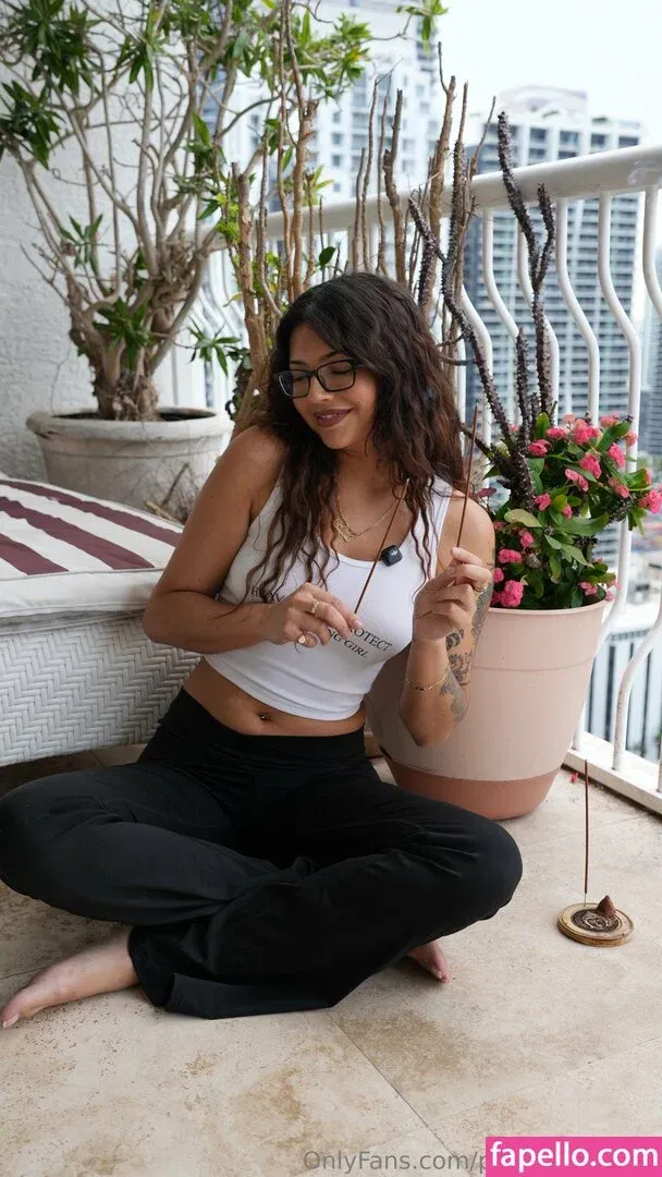 piper_makes_stuff / pipergetscrafty Onlyfans Photo Gallery 