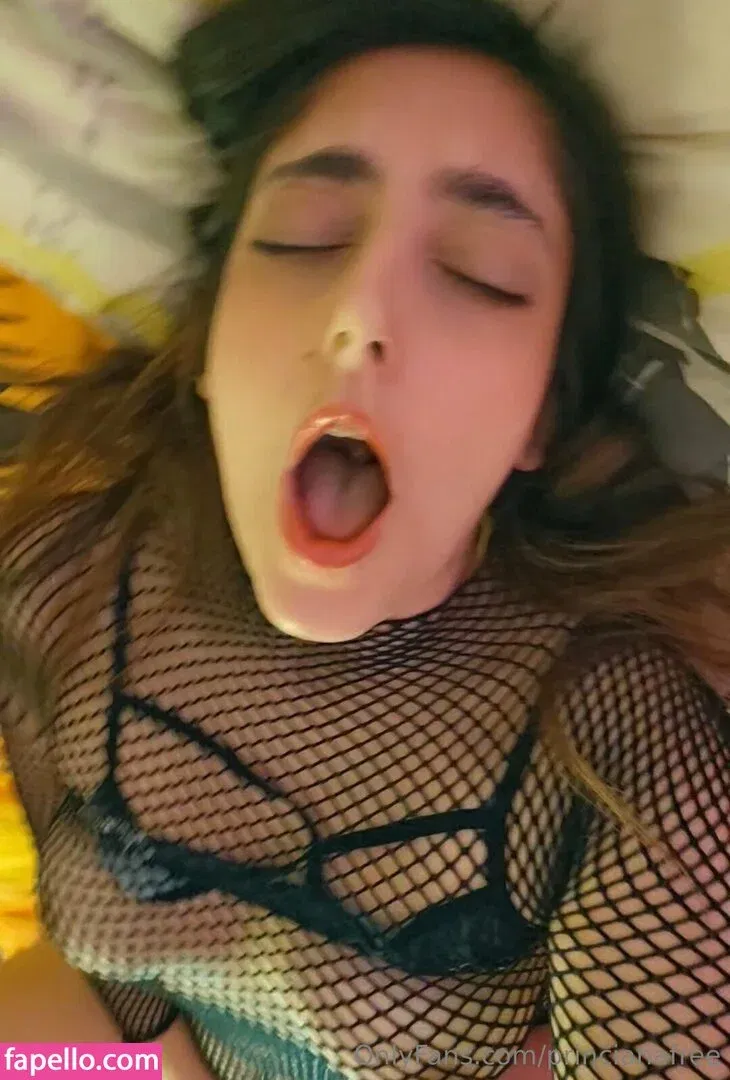 princianafree / thelifeofprinciee Onlyfans Photo Gallery 