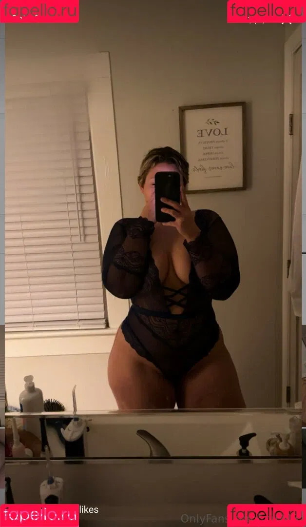 Ahm2758 / Ashleeeene / Ashlene / Yourashlene Onlyfans Photo Gallery 