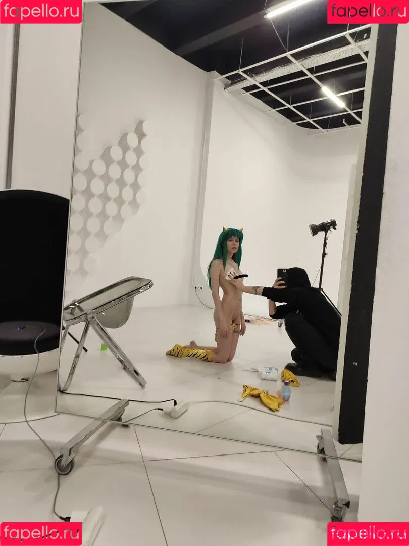 Lil Yves / ccyves / lilyves Onlyfans Photo Gallery 