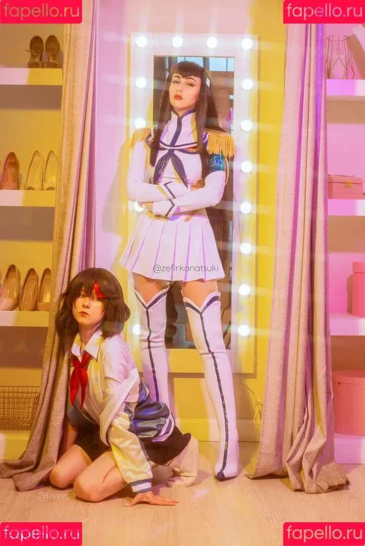 Lil Yves / ccyves / lilyves Onlyfans Photo Gallery 