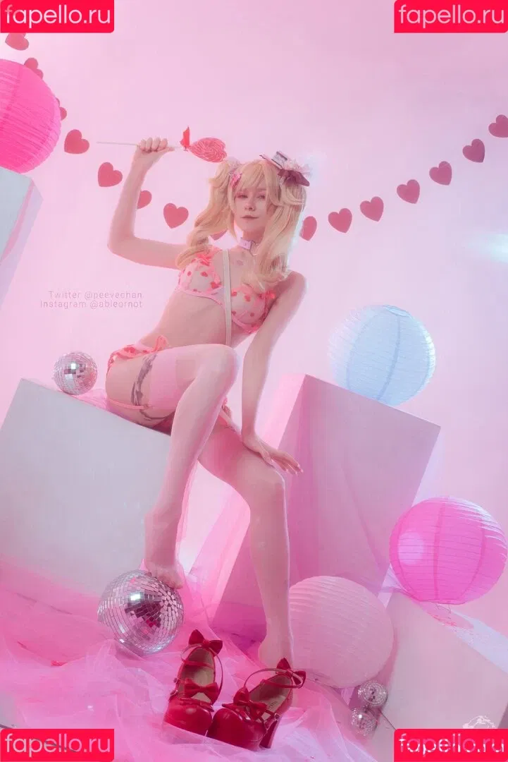 Lil Yves / ccyves / lilyves Onlyfans Photo Gallery 