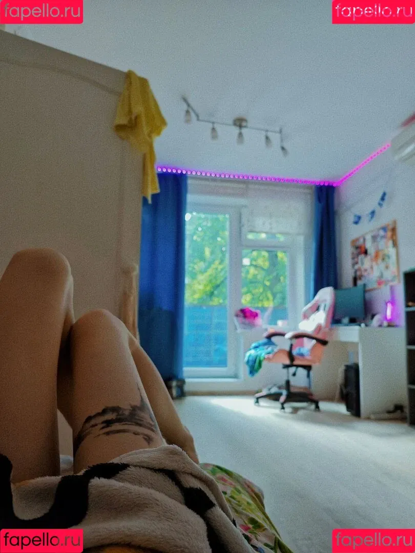 Lil Yves / ccyves / lilyves Onlyfans Photo Gallery 