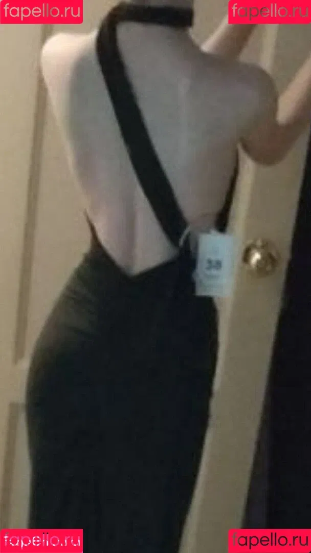 Lil Yves / ccyves / lilyves Onlyfans Photo Gallery 