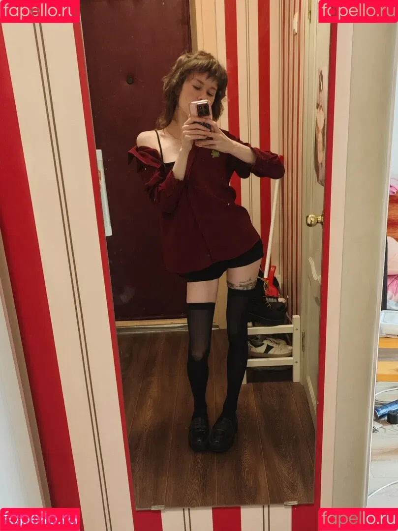 Lil Yves / ccyves / lilyves Onlyfans Photo Gallery 