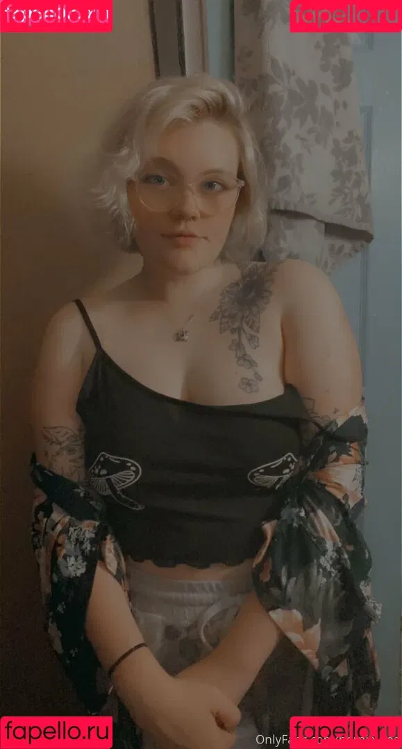 hornie-bee Onlyfans Photo Gallery 