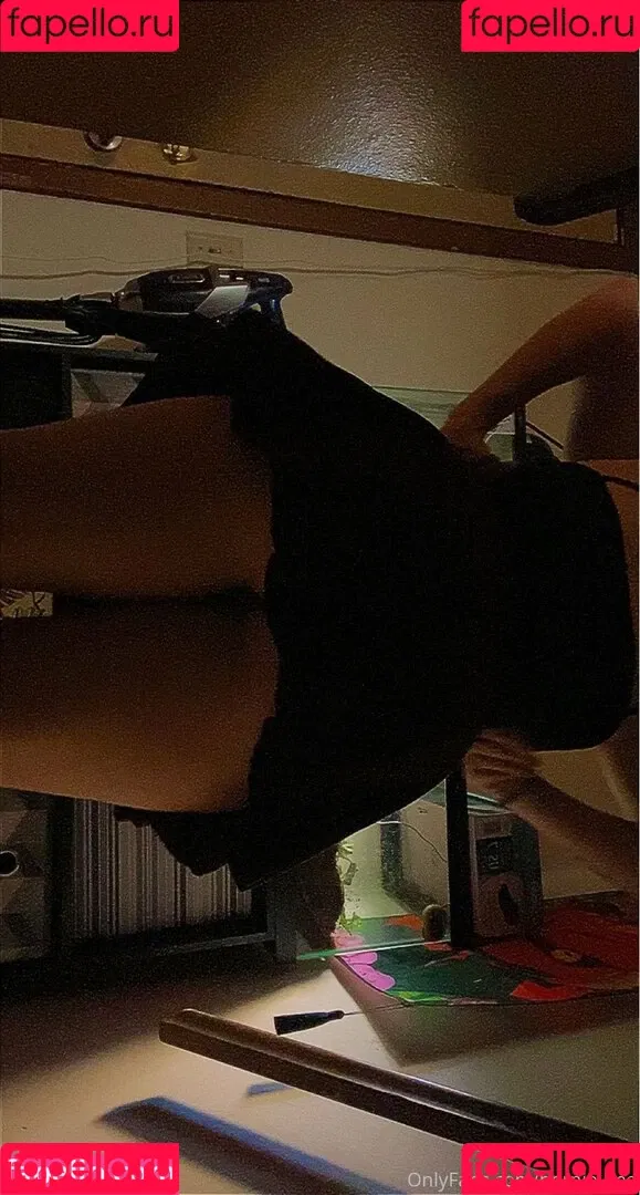 hornie-bee Onlyfans Photo Gallery 