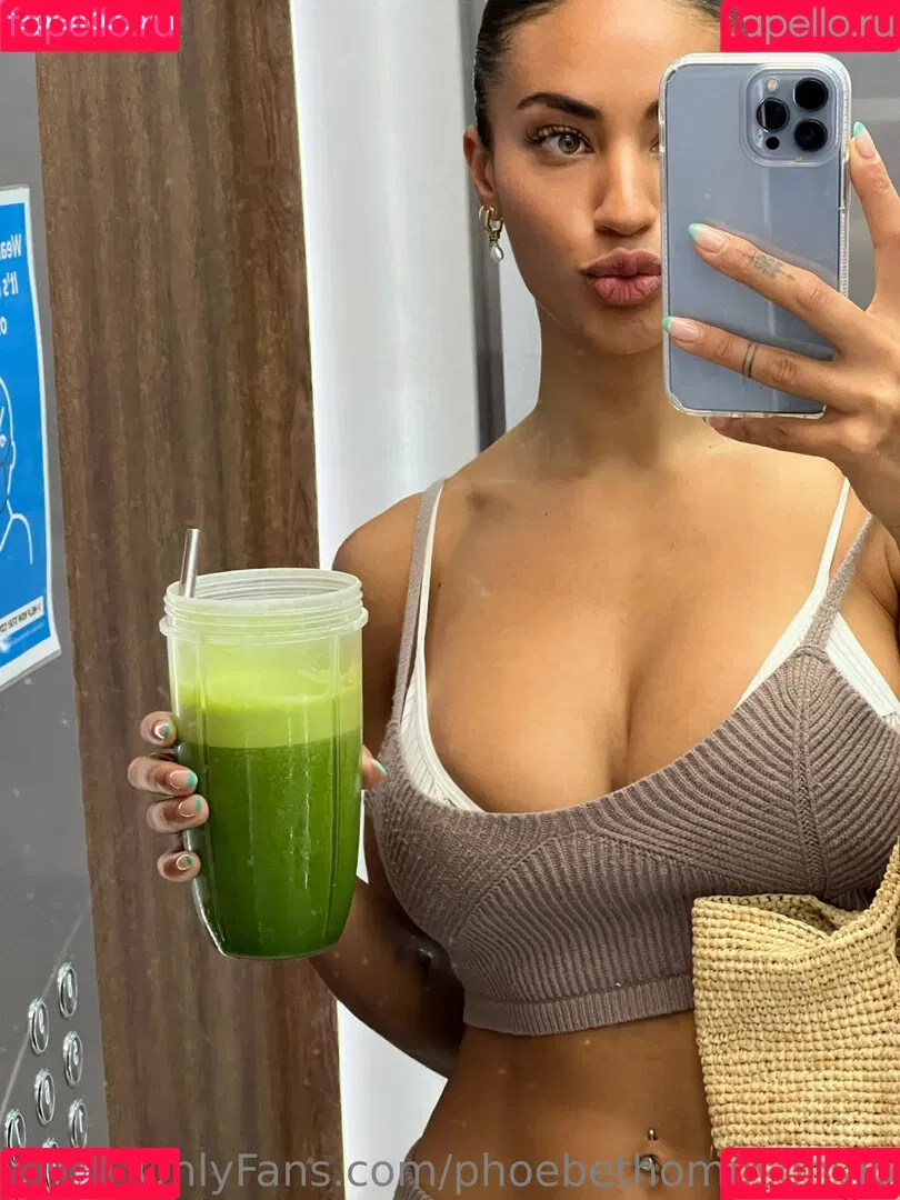 Phoebe Thompson / phoebethompson_x Onlyfans Photo Gallery 